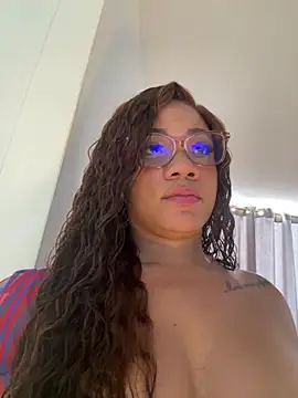 Snapshot of ashley_Tompson1 chatting on 05-19-26, 03:52 ashley Tompson1 online show from 05-19-26, 03:52