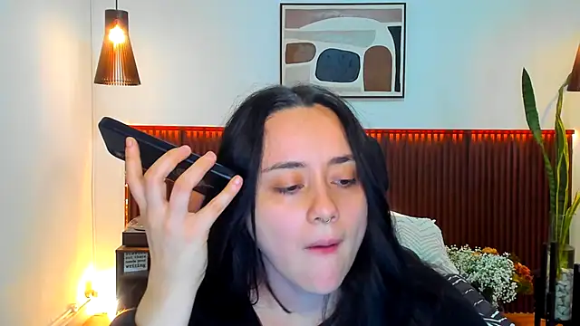 KatherineBond online show from 12-18-25, 07:07