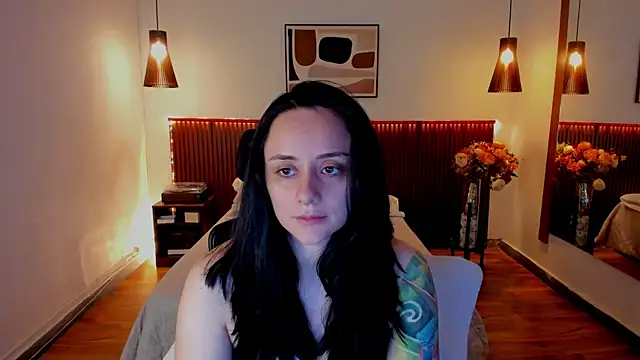 Snapshot of KatherineBond chatting on 08-03-26, 05:08 KatherineBond online show from 08-03-26, 05:08