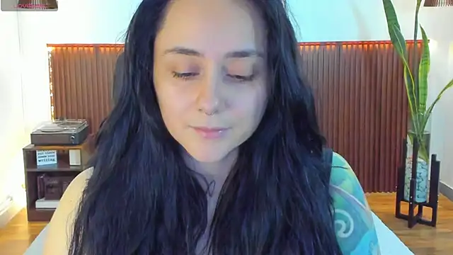 KatherineBond online show from 11-04-25, 07:28