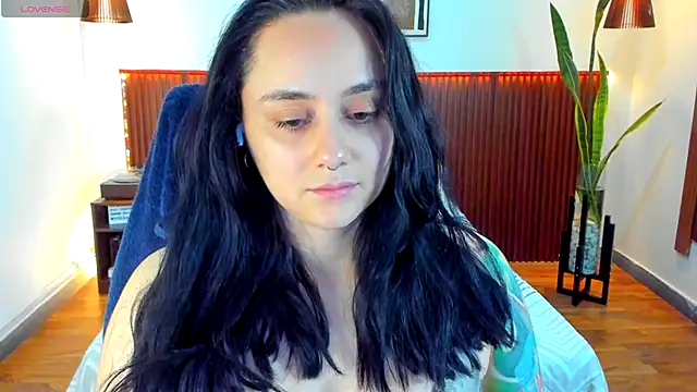 KatherineBond online show from 11-05-25, 07:50