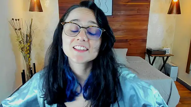 KatherineBond online show from 03-11-25, 11:58