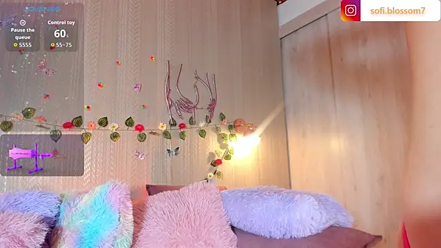 Sofi Blossom online show from 07-15-26, 08:38