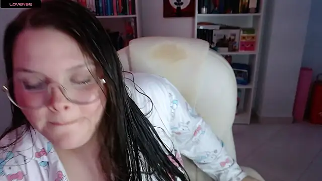 Gabiwaifu online show from 03-02-25, 12:20