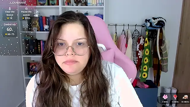 Gabiwaifu online show from 10-06-25, 11:33