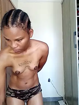 kelsie421 online show from 03-07-25, 06:24