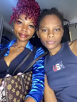 kelsie421 online show from 10-08-25, 08:05