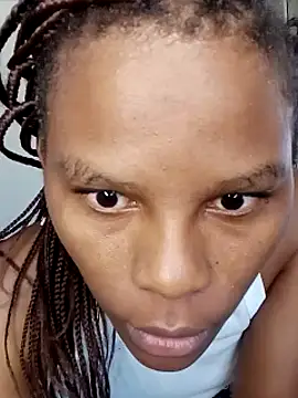 kelsie421 online show from 12-31-24, 06:48