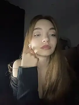 Snapshot of BarbaraFantasy chatting on 04-25-26, 07:22 BarbaraFantasy online show from 04-25-26, 07:22