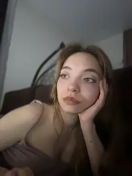 Snapshot of BarbaraFantasy chatting on 05-19-26, 07:10 BarbaraFantasy online show from 05-19-26, 07:10