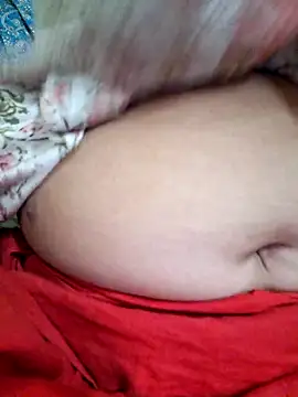 Snapshot of Priya_Bong chatting on 05-26-26, 02:53 Priya Bong online show from 05-26-26, 02:53