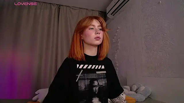 Evaa Moonn  online show from 11-10-25, 09:36