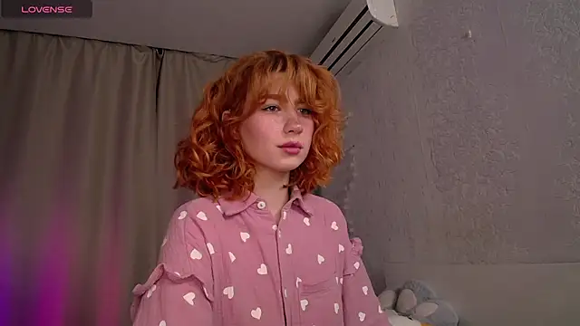 Evaa Moonn  online show from 11-17-25, 11:09