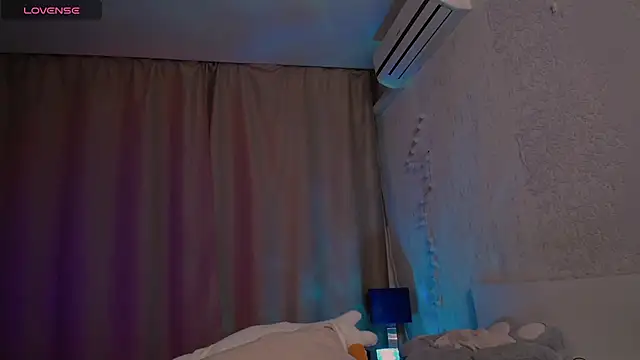 Evaa Moonn  online show from 02-19-26, 09:28