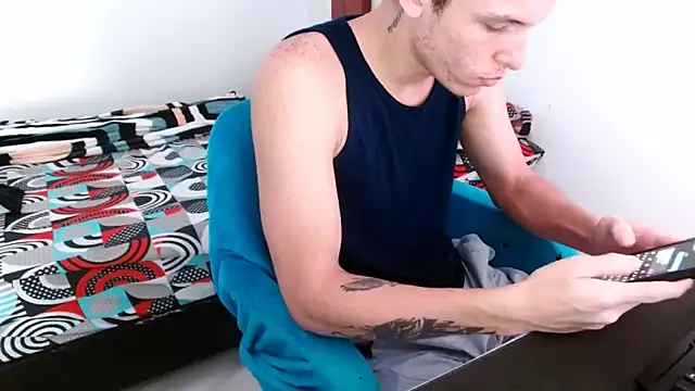 deividcloud36 online show from 10-27-25, 07:37