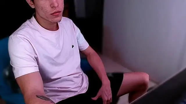 deividcloud36 online show from 11-13-25, 05:33