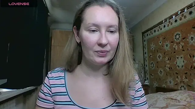 AnnaXLovers online show from 11-08-25, 11:03