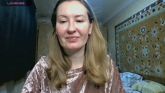 AnnaXLovers online show from 02-19-26, 08:55