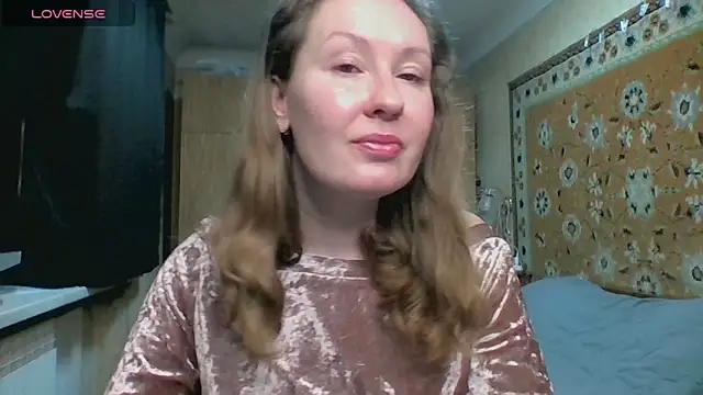 AnnaXLovers online show from 02-06-26, 12:23