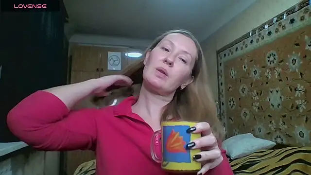 AnnaXLovers online show from 12-05-25, 12:04