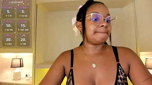 tamaraa smiith online show from 11-13-25, 07:40