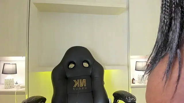 tamaraa smiith online show from 01-07-26, 07:41