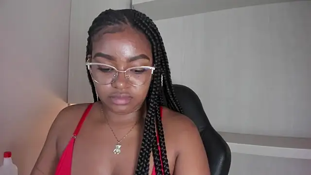 tamaraa smiith online show from 03-13-26, 08:14