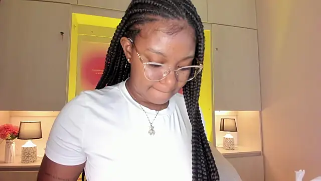 tamaraa smiith online show from 03-16-26, 07:38