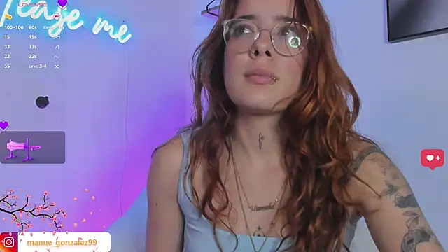 Snapshot of Manuela_monroe chatting on 02-16-25, 09:48 Manuela monroe online show from 02-16-25, 09:48
