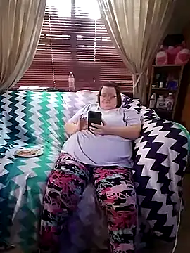 Bayou Woman68 online show from 06-20-26, 06:57