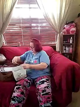 Bayou Woman68 online show from 07-04-26, 01:37