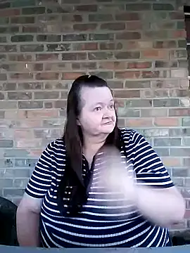 Bayou Woman68 online show from 10-29-25, 10:31