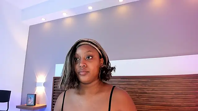 Adelehottman online show from 02-25-26, 01:33