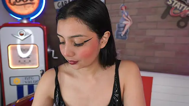 miss lizith online show from 05-04-26, 11:24