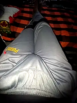 alanjoyoo online show from 03-25-26, 06:13