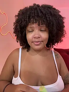 Snapshot of 99_Lilith chatting on 02-11-26, 12:43 99 Lilith online show from 02-11-26, 12:43