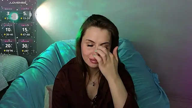 Snapshot of Aisha_Riley chatting on 09-12-25, 03:23 Aisha Riley online show from 09-12-25, 03:23