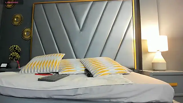 BrendaAdams  online show from 10-27-25, 11:22