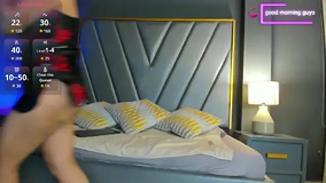 BrendaAdams  online show from 11-18-25, 10:51