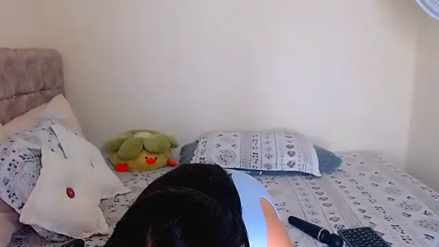 Sara-04 online show from 02-14-26, 12:33