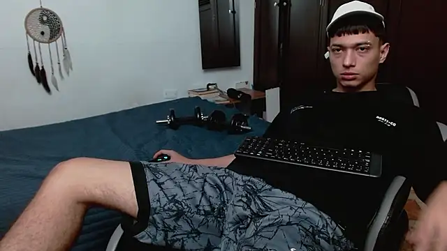 aaron blug online show from 02-06-26, 10:50