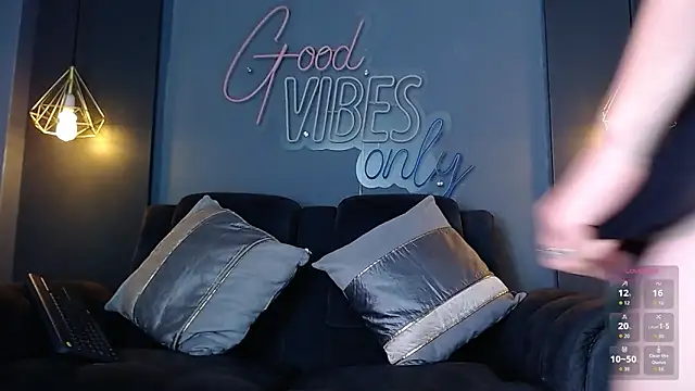 LOLIITA  LOVE online show from 03-25-26, 04:39