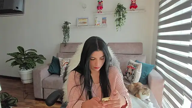 Arya 33 online show from 01-17-25, 06:02