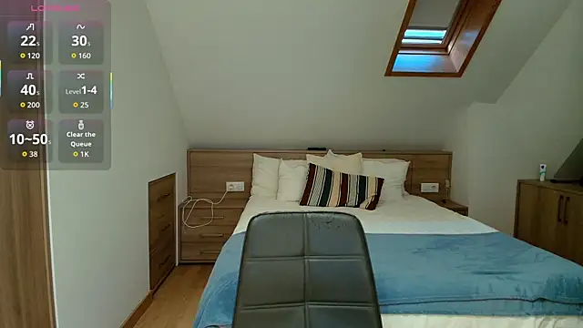 Arya 33 online show from 01-15-26, 04:10