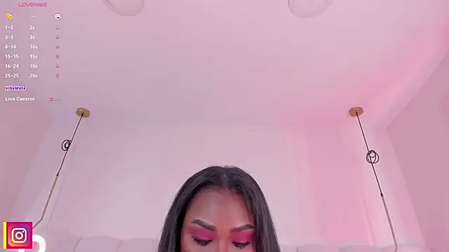  huge boobs ebony online show from 10-21-25, 08:19