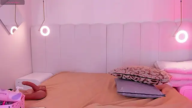  huge boobs ebony online show from 02-09-26, 07:45