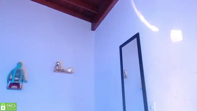 Snapshot of visaelX chatting on 03-19-25, 02:02 visaelX online show from 03-19-25, 02:02