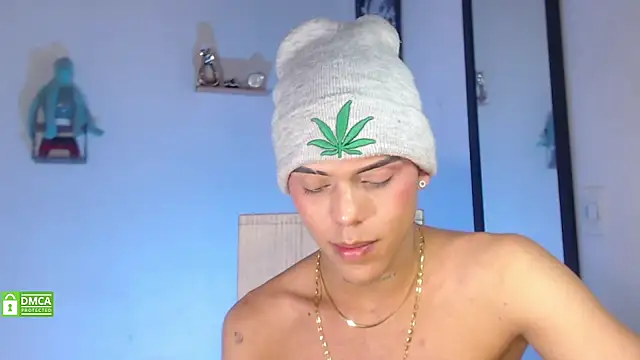 Snapshot of visaelX chatting on 03-21-25, 08:29 visaelX online show from 03-21-25, 08:29