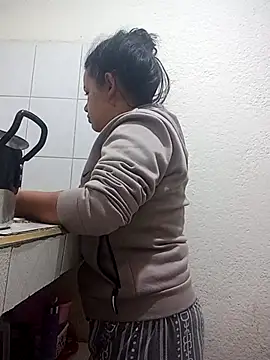  Miaaleon online show from 02-05-26, 10:11