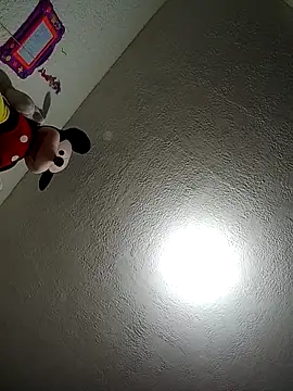  Miaaleon online show from 04-10-26, 10:11